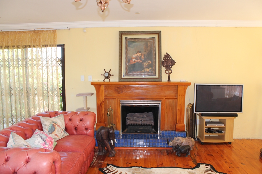 5 Bedroom Property for Sale in Old Place Western Cape